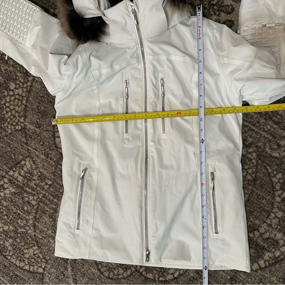 Descente Women's Size 4 White Layla Insulated Hooded Faux Fur Trim Jacket - Picture 10 of 10
